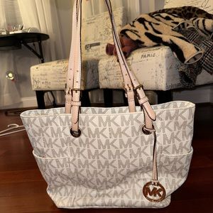 michael kors tote